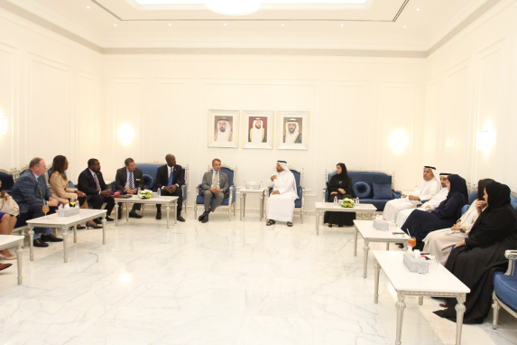 غرفة الشارقة تستعرض أمام وفد من ولاية فلوريدا مزايا الاستثمار والفرص الواعدة في الشارقة