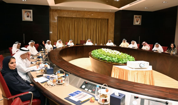 غرفة الشارقة" تناقش استراتيجيتها الجديدة 2025 -2027