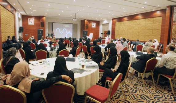 Educational seminar on the future of business and services in the age of artificial intelligence
