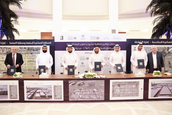 الشارقة.. تطوير البنية التحتية لمنطقة "النهضة" والصناعيتين "السادسة والسابعة" بتكلفة 416 مليون درهم