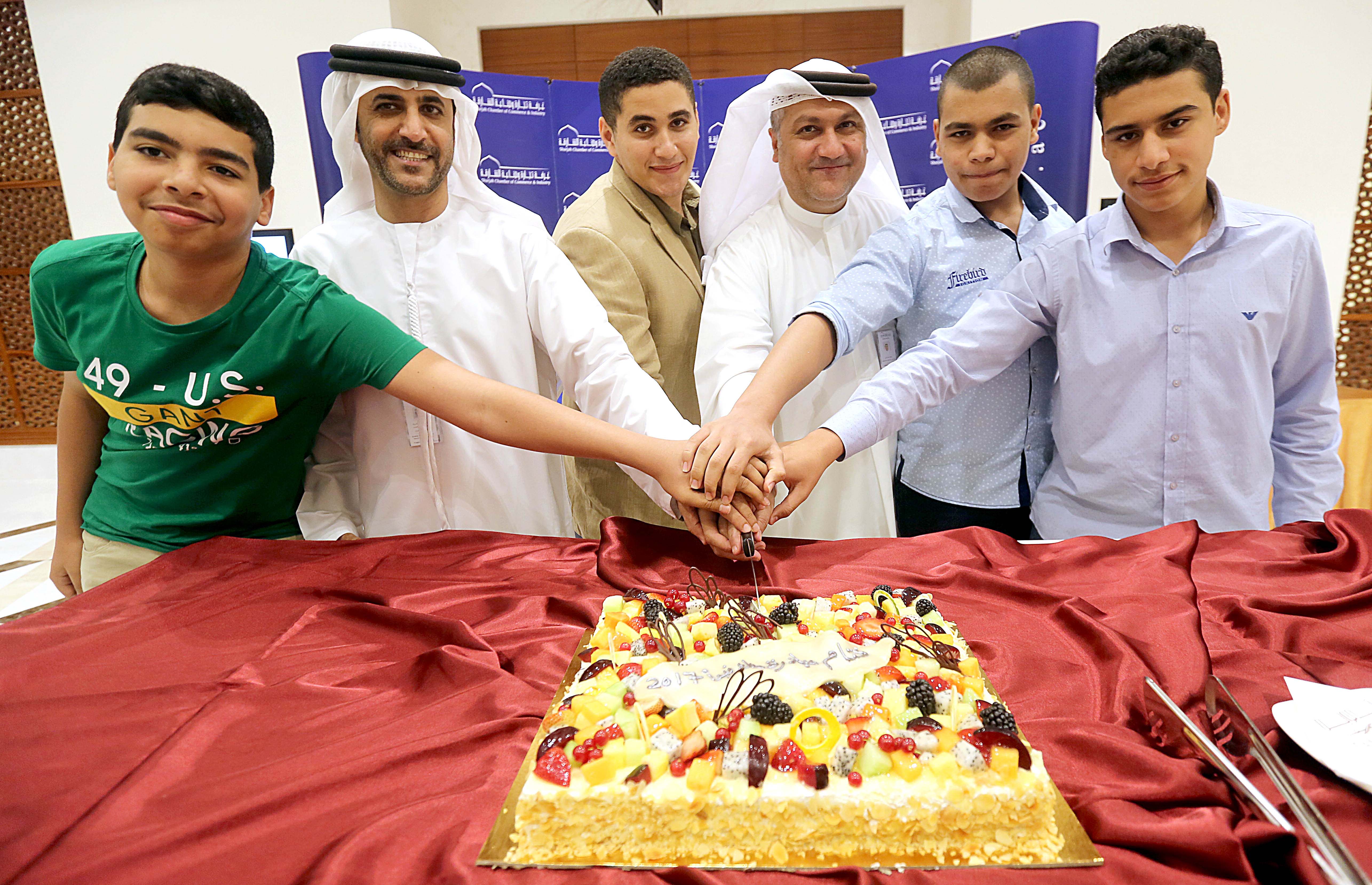 Sharjah Chamber concludes its program "Starting With You" and honors the participants