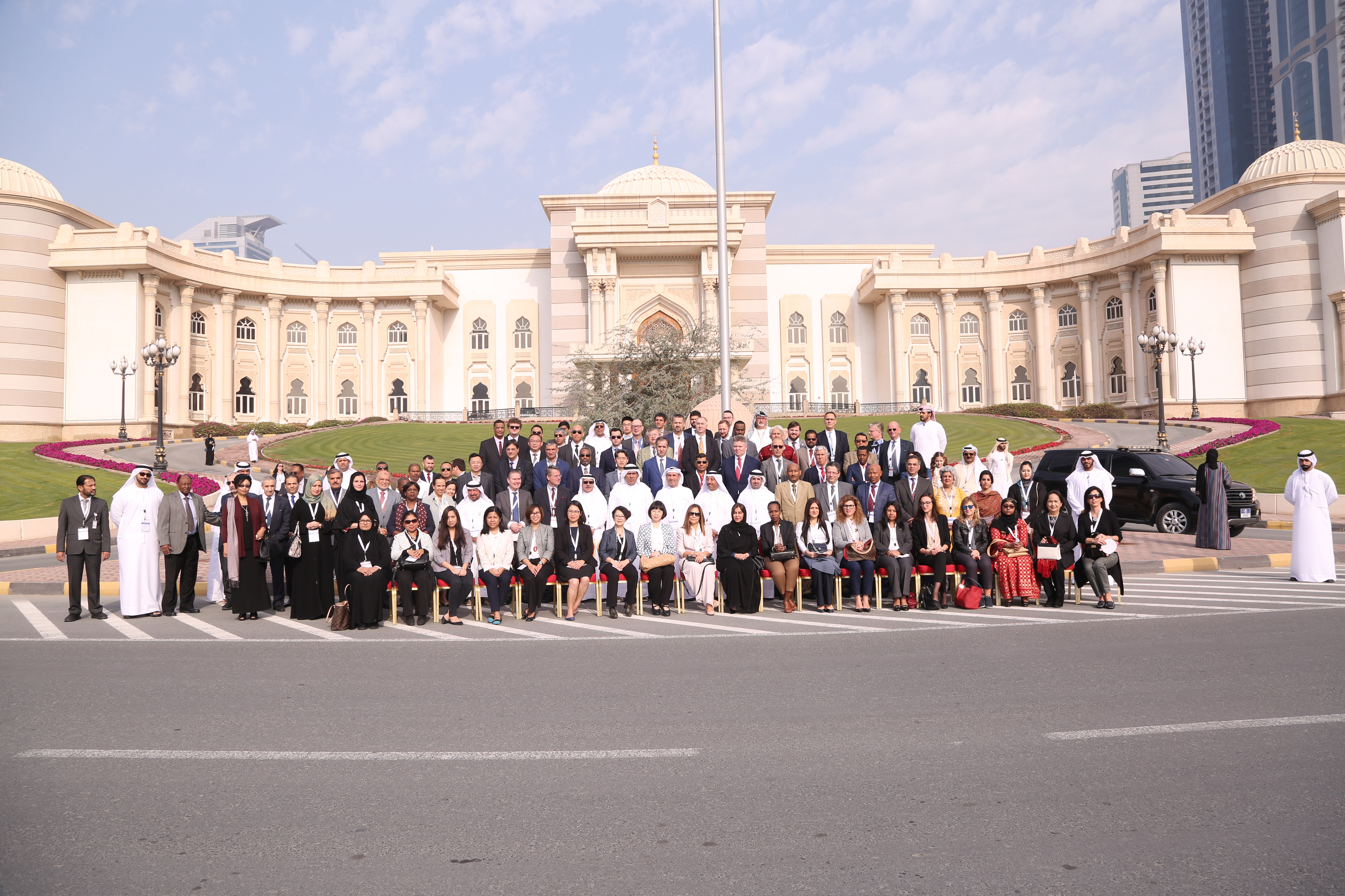 Sharjah Chamber organises a tour to members of the diplomatic corps in the UAE